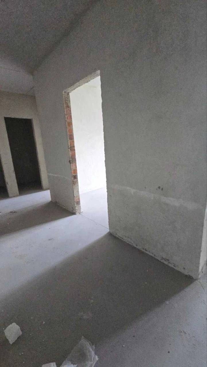 Продаж 2х кімнатної квартри, велика кухня студія