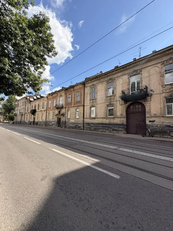 Квартира під |НВЕСТИЦІЮ в ЦЕНТРІ  вулиця Б.Хмельницького