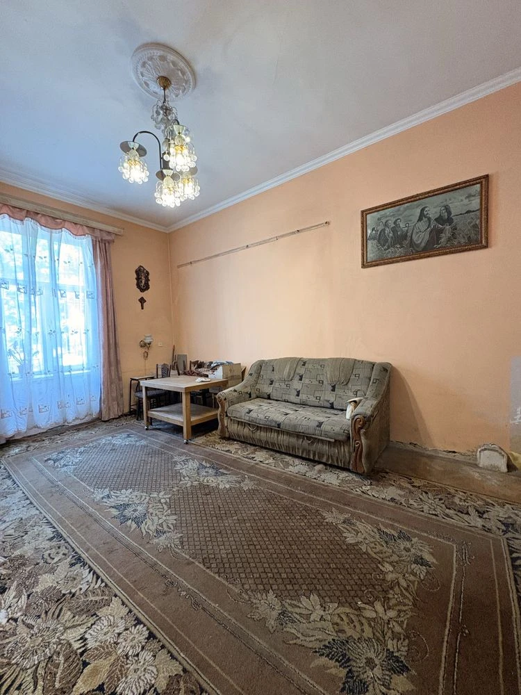 Квартира під |НВЕСТИЦІЮ в ЦЕНТРІ  вулиця Б.Хмельницького