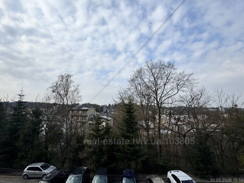 Продаж квартири по вул. Тарнавського