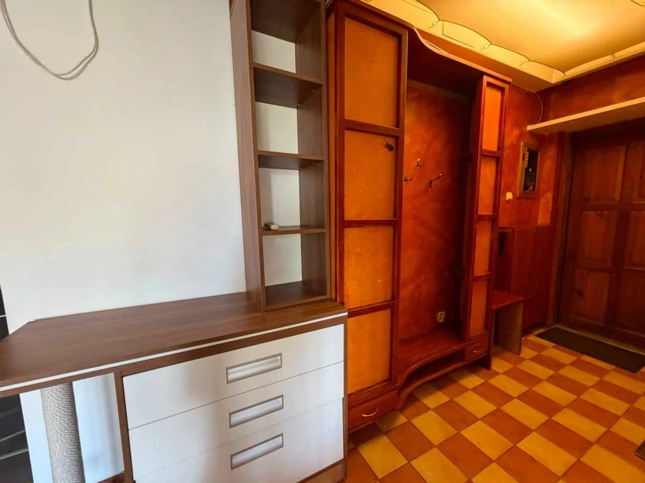 Продам 2-квмнатну квартиру, вул. Рубчака