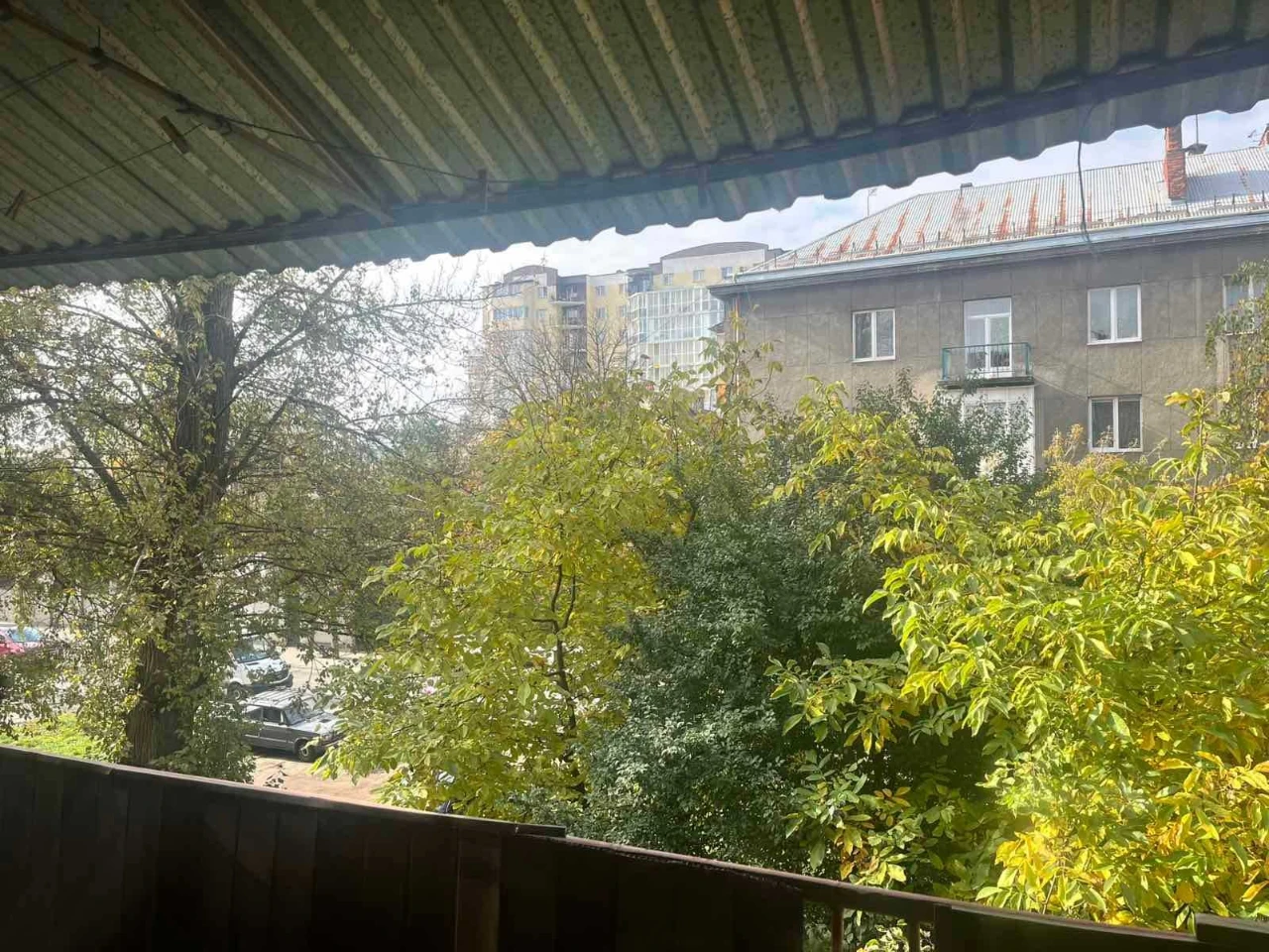 продаж квартири львів