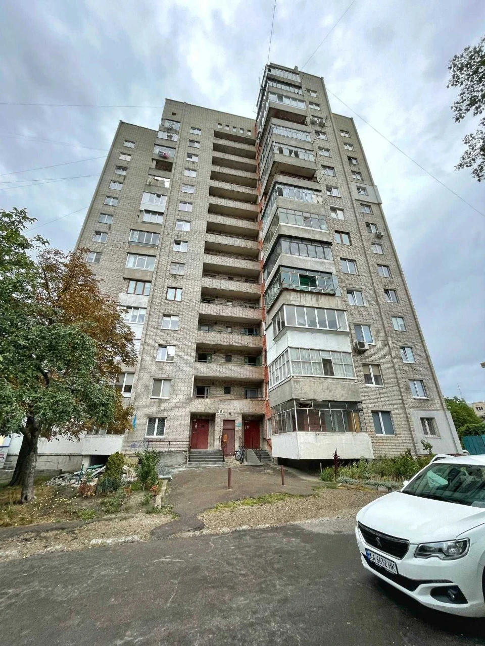 Продаж 2 кімнатна квартира ближній центр, проспект Чорновола
