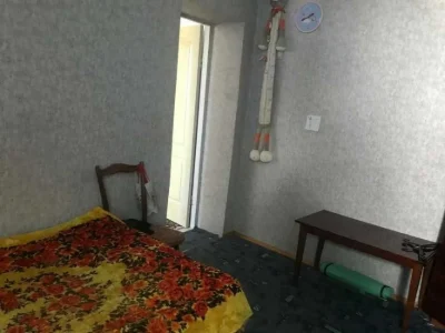 Продаж 2-кімнатнох квартири, вулиця Роксоляни