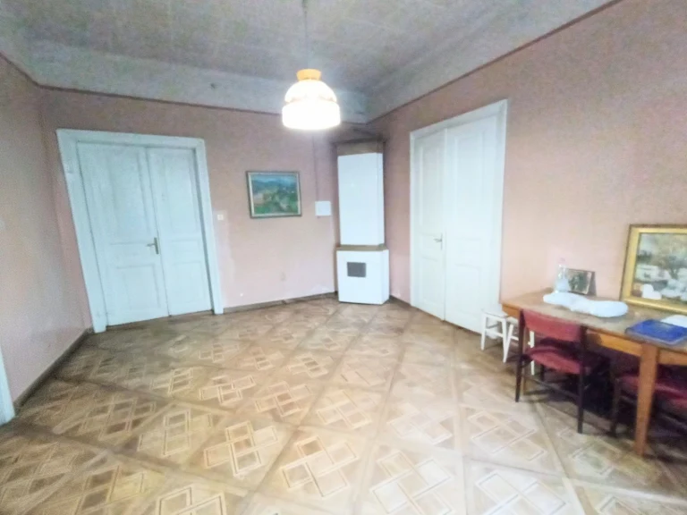 Продаж квартири Львів вулиця Пекарська