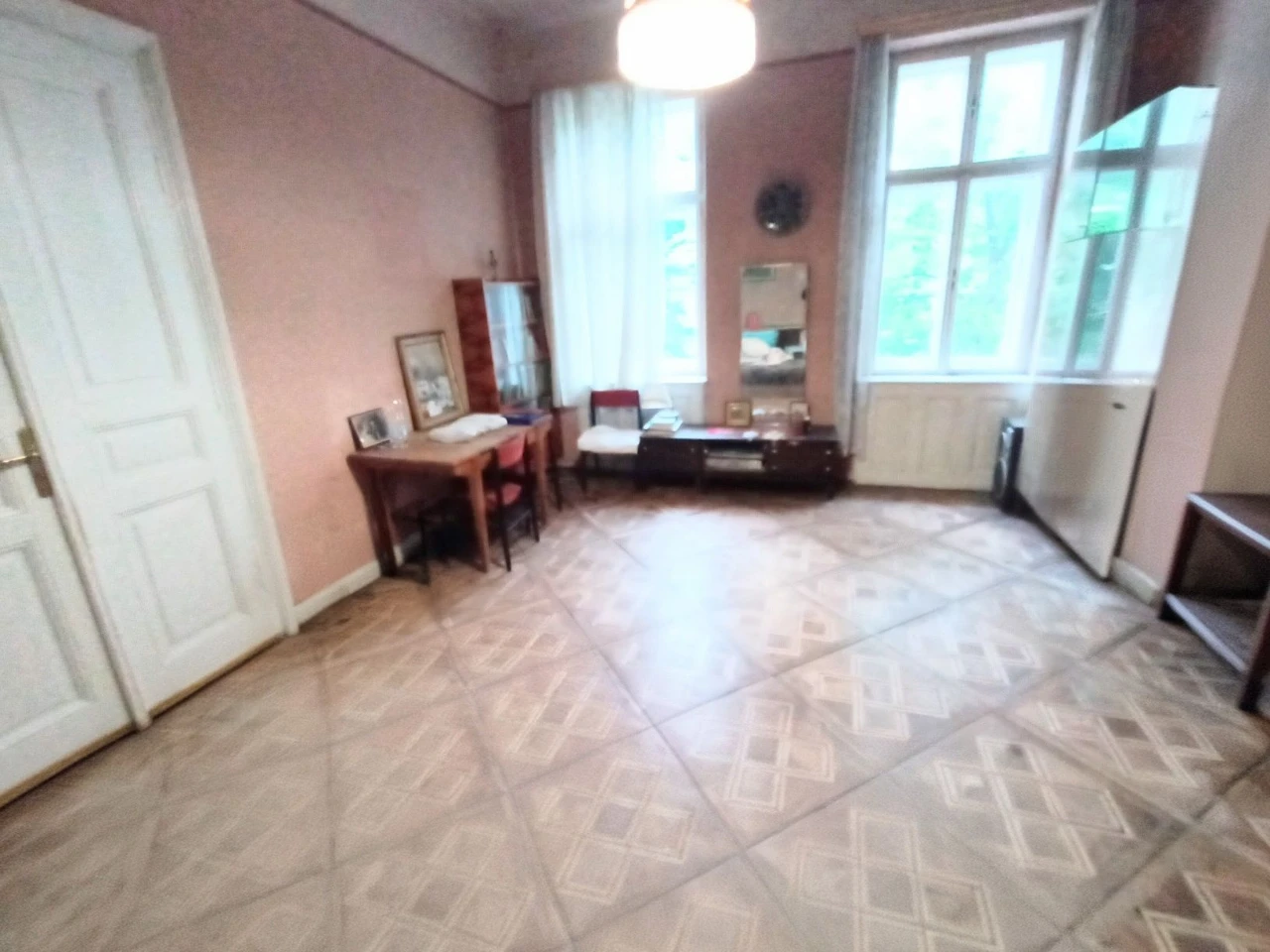 Продаж квартири Львів вулиця Пекарська