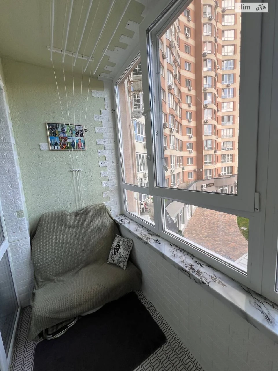 Продаж Квартира Відрадний