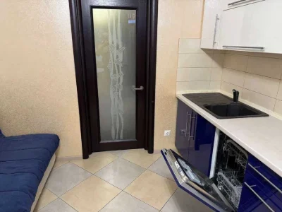 БЕЗ КОМІСІЇ! Продам 2-кімн. Чавдар Єлизавети вул. 14, 63 м.к