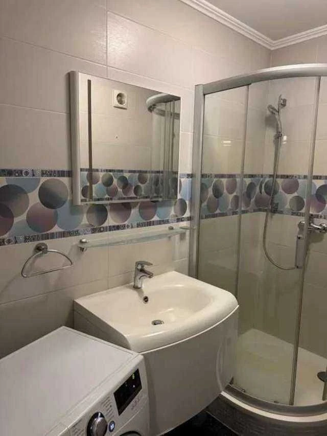 БЕЗ КОМІСІЇ! Продам 2-кімн. Чавдар Єлизавети вул. 14, 63 м.к