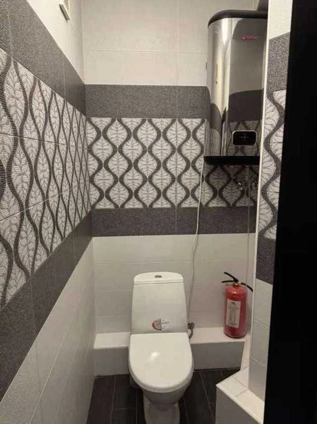 БЕЗ КОМІСІЇ! Продам 2-кімн. Чавдар Єлизавети вул. 14, 63 м.к