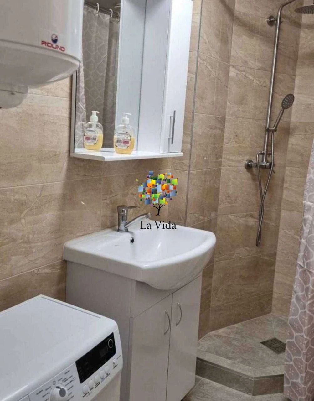 Продаж 2к квартири вул. Кубанської України, 33А