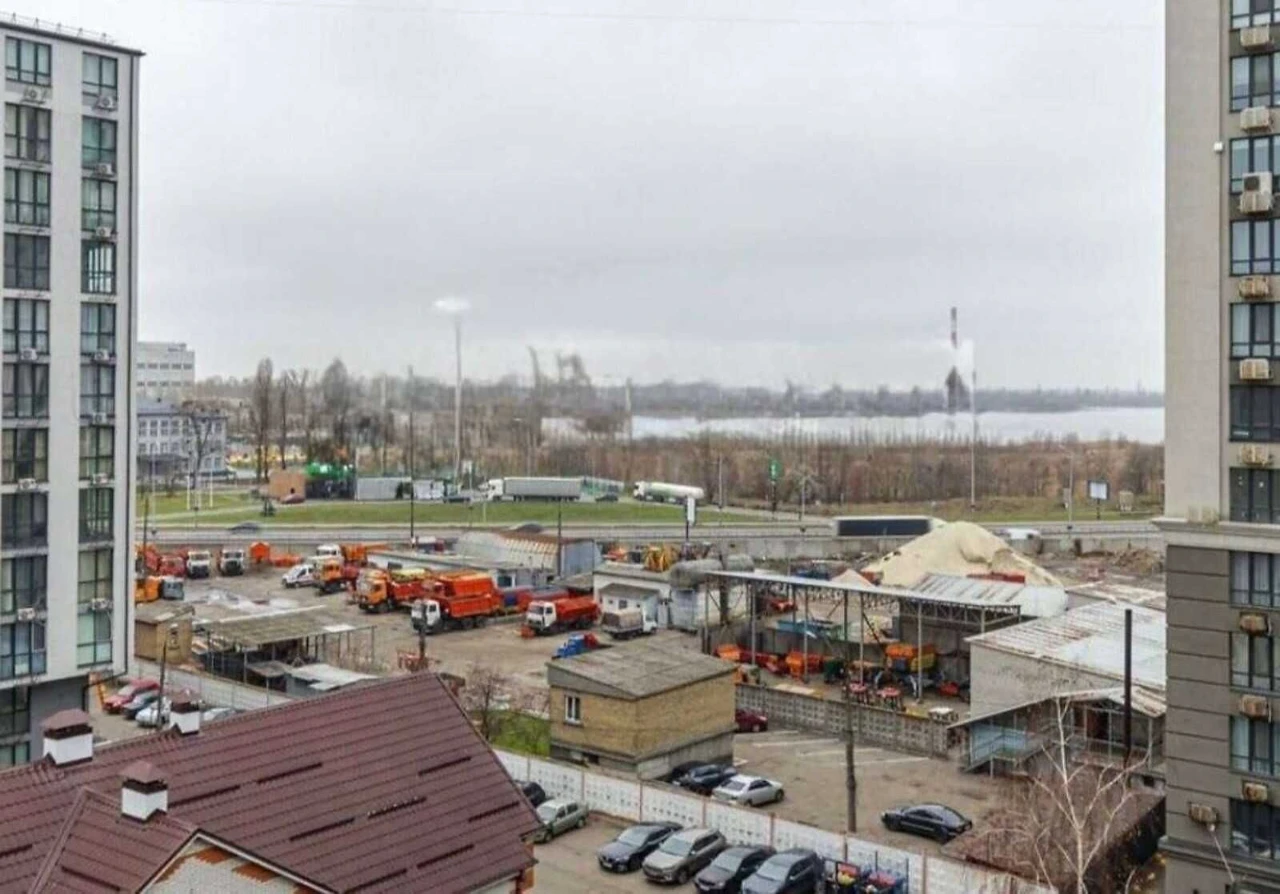 Продам 2-кімн. Кам'янська вул. 125б, 49 м.кв