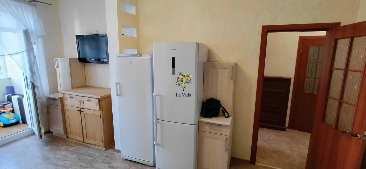 Продаж 1к квартири Градинська 1
