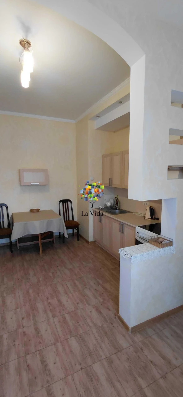 Продаж 1к квартири Градинська 1