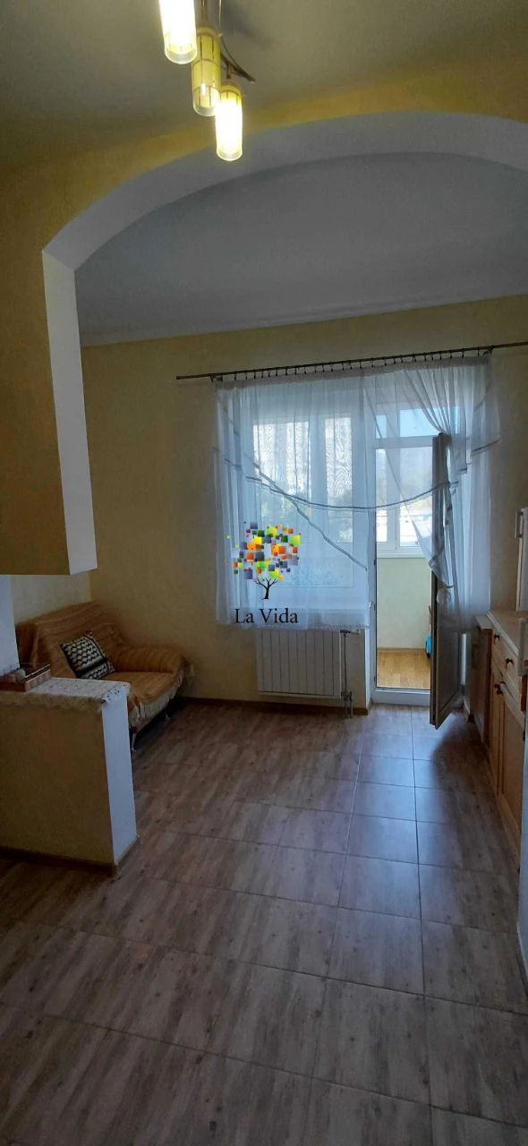 Продаж 1к квартири Градинська 1