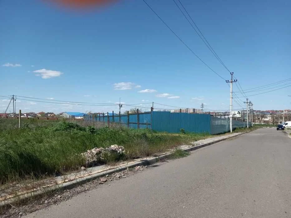 Фасадна дiлянка 14 соток