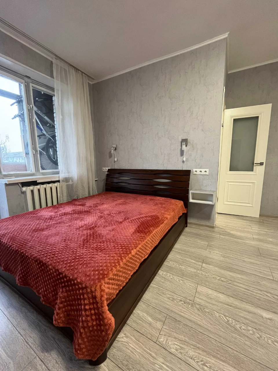 Без коміссії! Продаж 2-к квартири вул. Будівельників 5