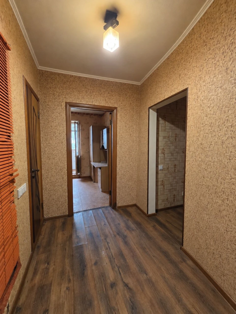 3-кімнатна квартира 76 м² на Троєщині — $60 000 | під ремонт