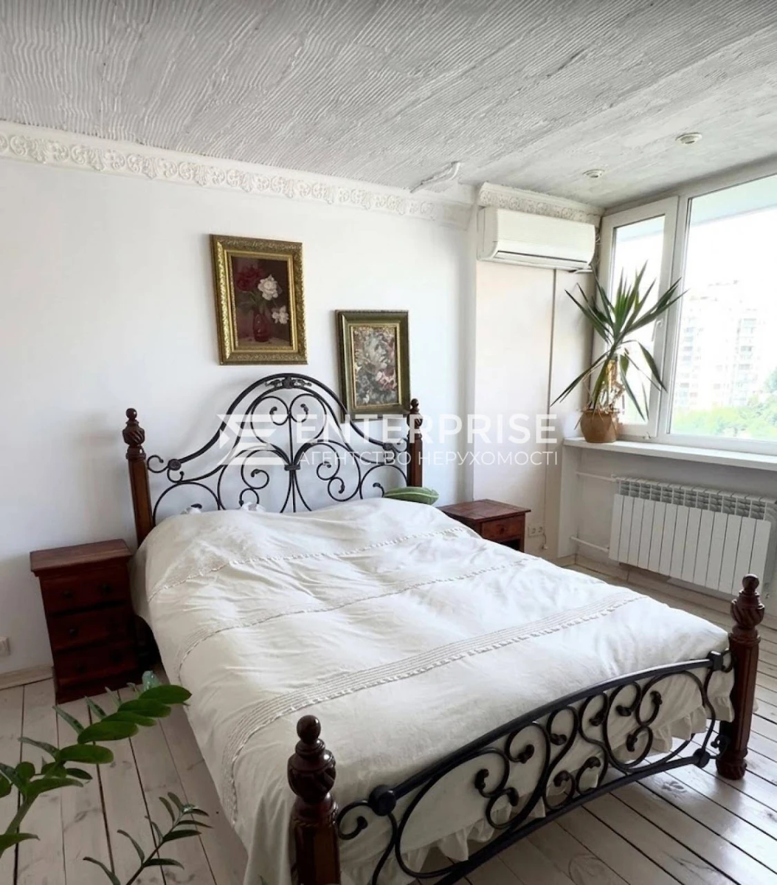 Продаж 4к. квартири вул. В. Стуса, метро Житомирська, Держпр