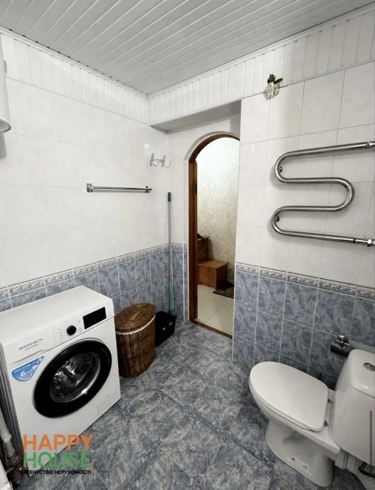 Продаж 2х кімнатної квартири вул. Полярна 8є з ремонтом та м