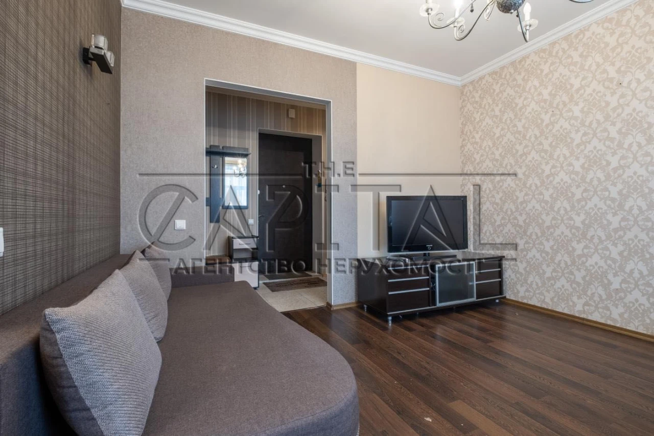 Продаж 2-кімнатної квартири 58 м² вул. Басейна, Печерськ Пал