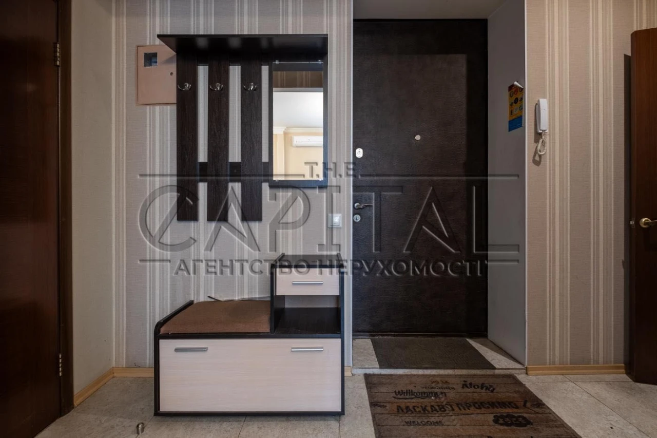 Продаж 2-кімнатної квартири 58 м² вул. Басейна, Печерськ Пал