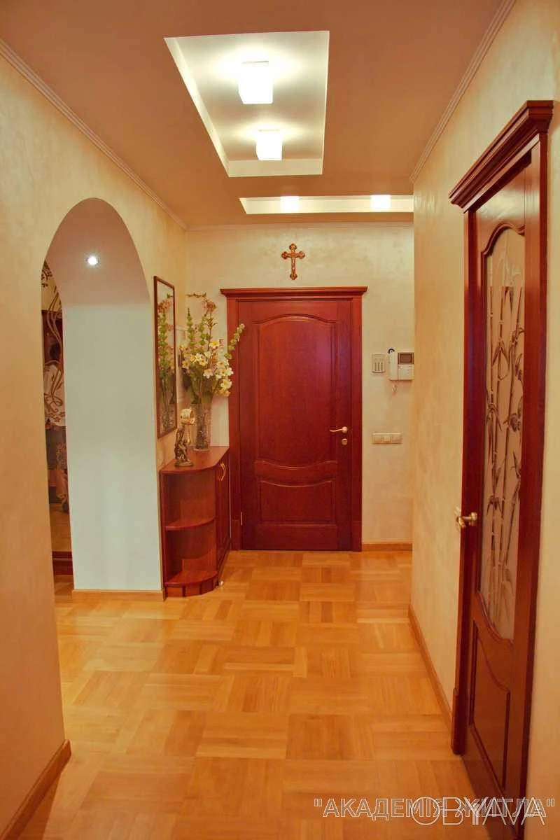 3-комнатная квартира, 98.3 м.кв.