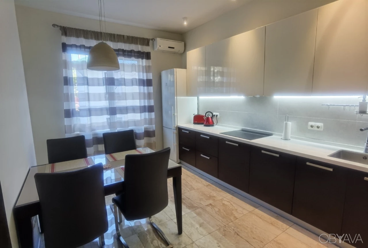 2-комнатная квартира, 80 кв.м