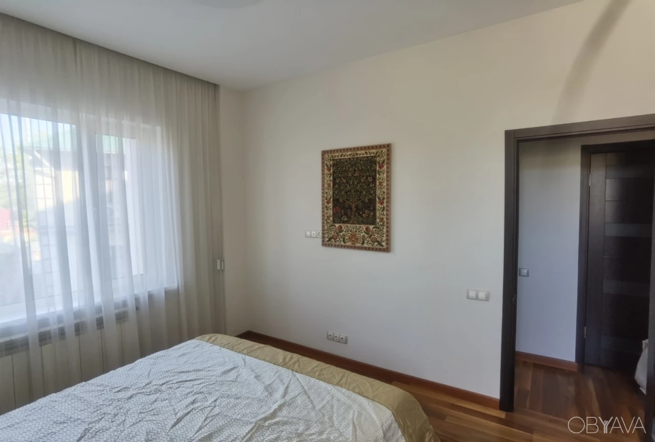 2-комнатная квартира, 80 кв.м