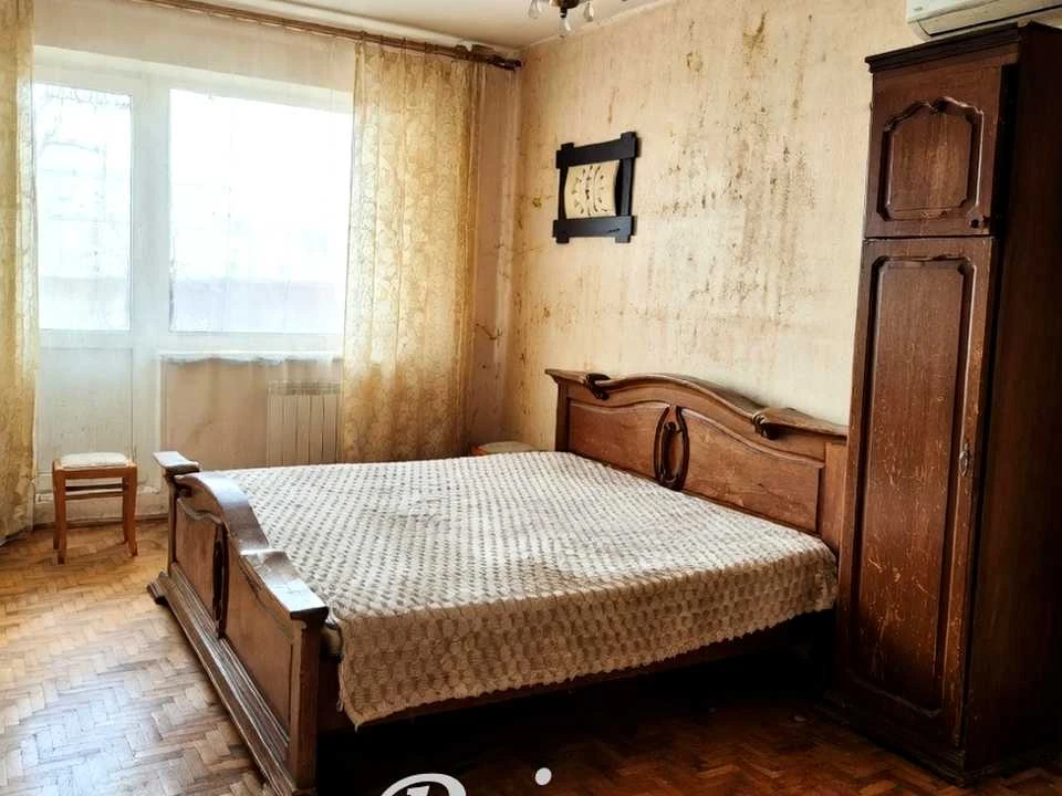 Квартира. Київ, Академіка Заболотного вул.