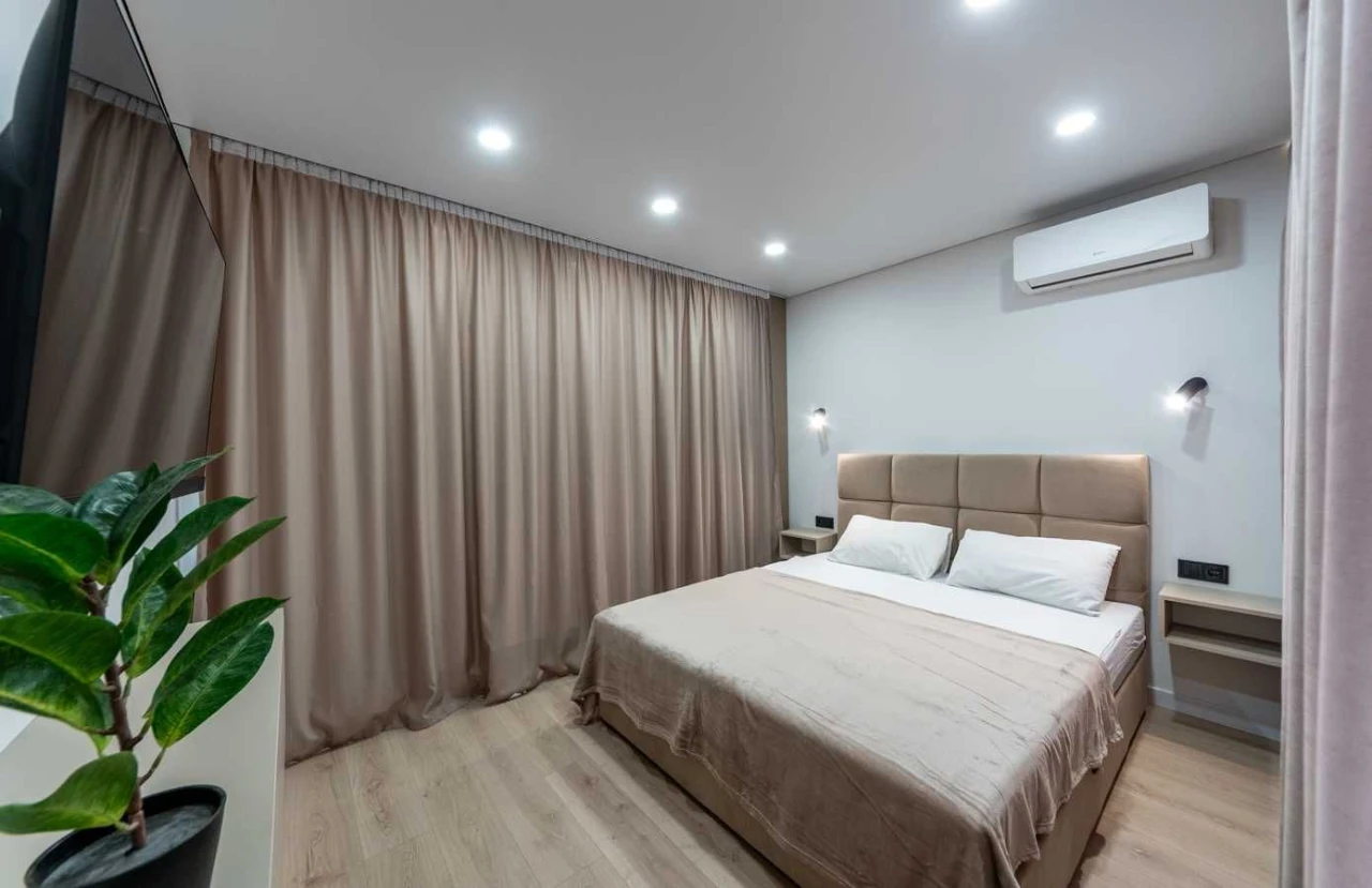 Без комісії супер чудова 1-кім кв ЖК Лебединий Guest House Х