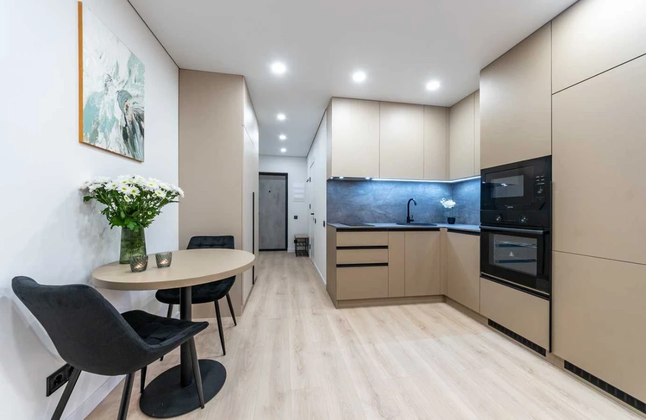 Без комісії супер чудова 1-кім кв ЖК Лебединий Guest House Х