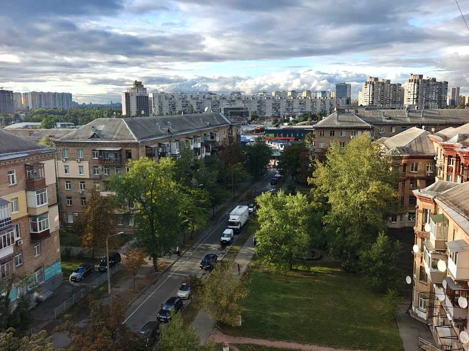 Квартира. Київ, Сергія Набоки вул.