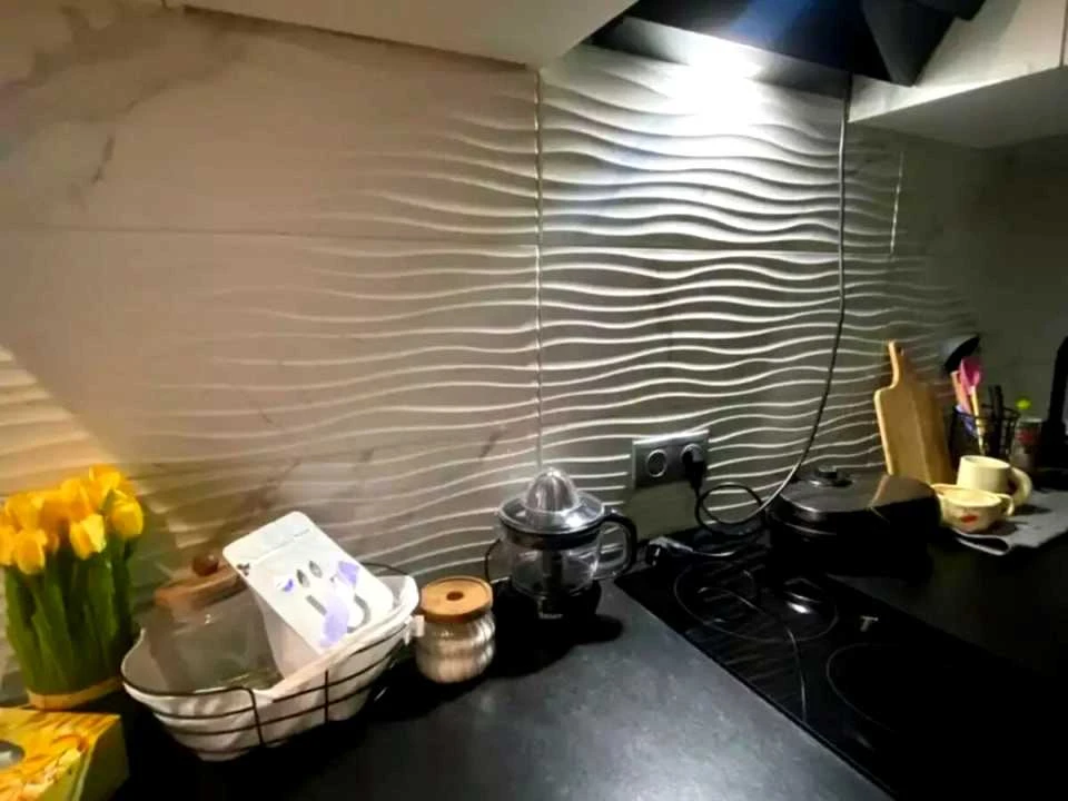 Квартира. Київ, 65-та Садова вул.