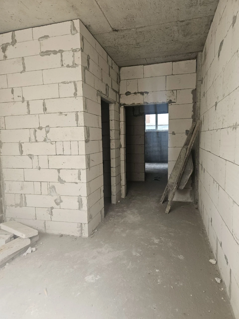 Продаж 1 кімнатної квартири студія вул.Скіфська метро Іподро