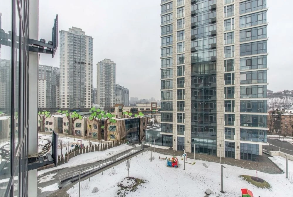 Продаж / Квартира  Київ, Печерський район, вул. Андрія Верхо