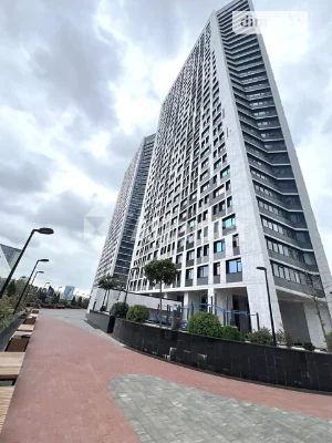 Продаж 2к квартири 80 кв. м на просп. Берестейський • ID 349