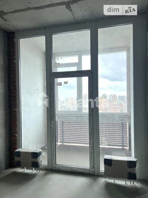 Продаж 2к квартири 80 кв. м на просп. Берестейський • ID 349