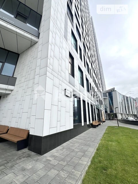 Продаж 2к квартири 80 кв. м на просп. Берестейський • ID 349