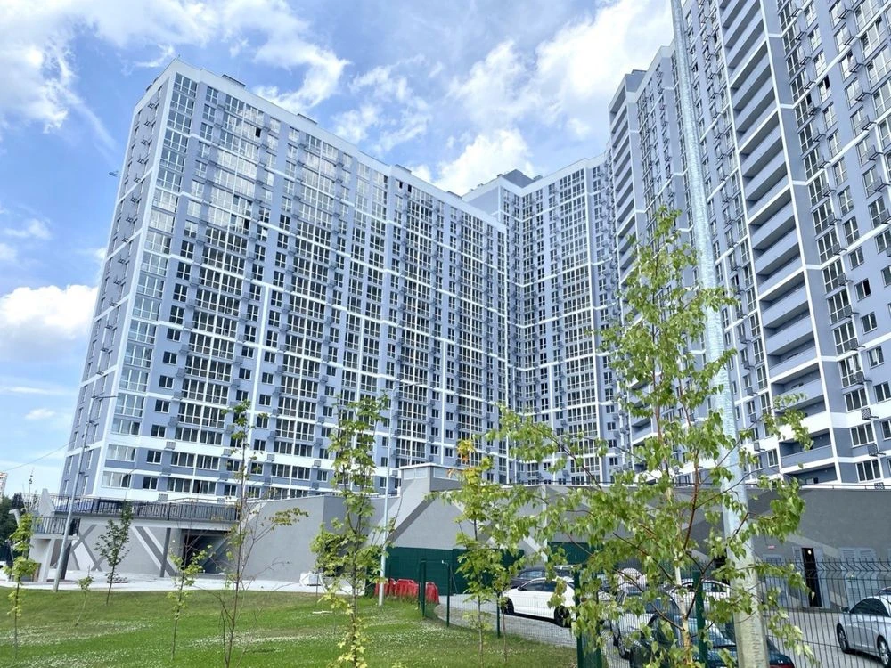 Продам 1к квартиру в ЖК Лебединий. Ревуцького 40В. Видова. Б