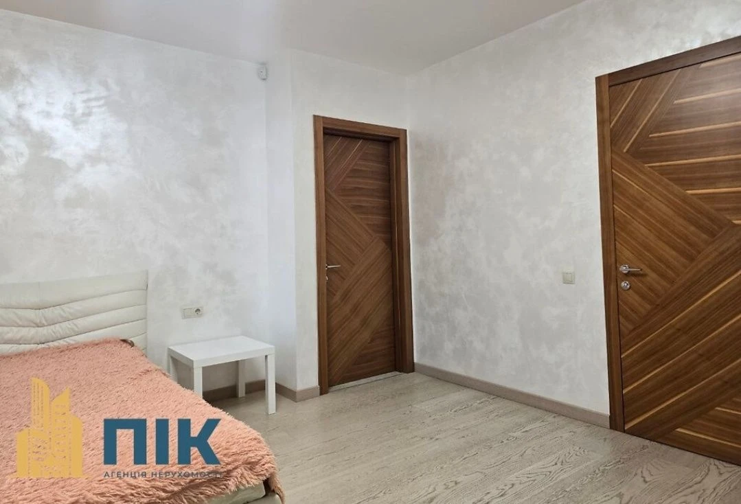 БЕЗ%! Продаж Івасюка 2Д, 120 м2, 6 поверх, автономний будино
