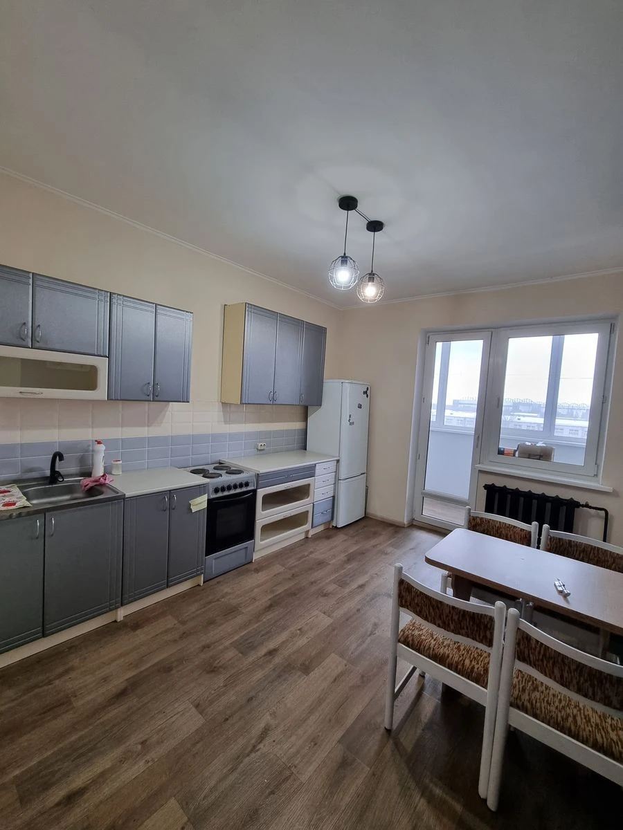 БЕЗ % Продаж 3 кімн.кв, бул.Академіка Вернадського 57, Акаде