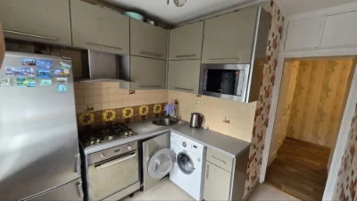 2кім квартира з газом по вул.Бакинська,37! Без комісіі!