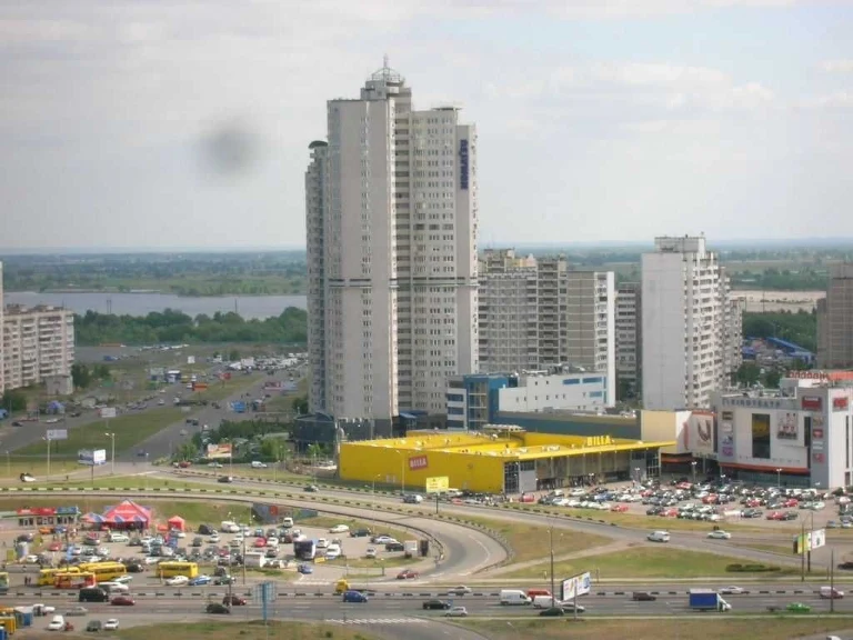 Без% Метро Позняки Дарницький Гришка Great п/паркінг від буд