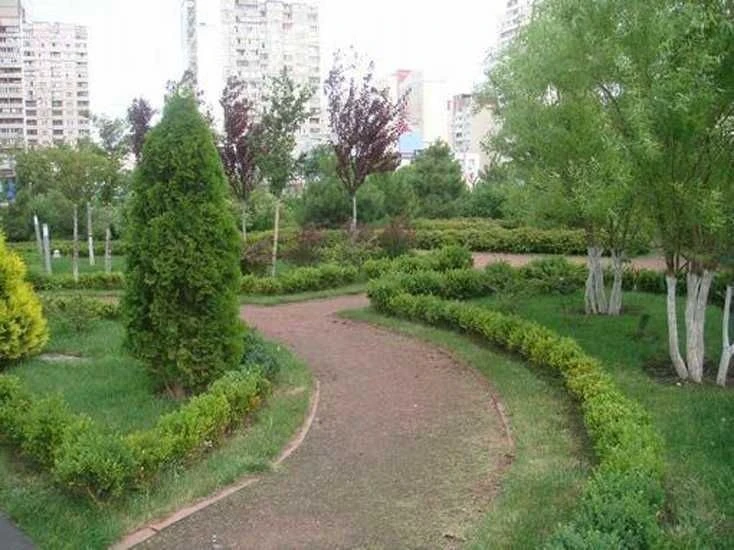 Без% Метро Позняки Дарницький Гришка Great п/паркінг від буд