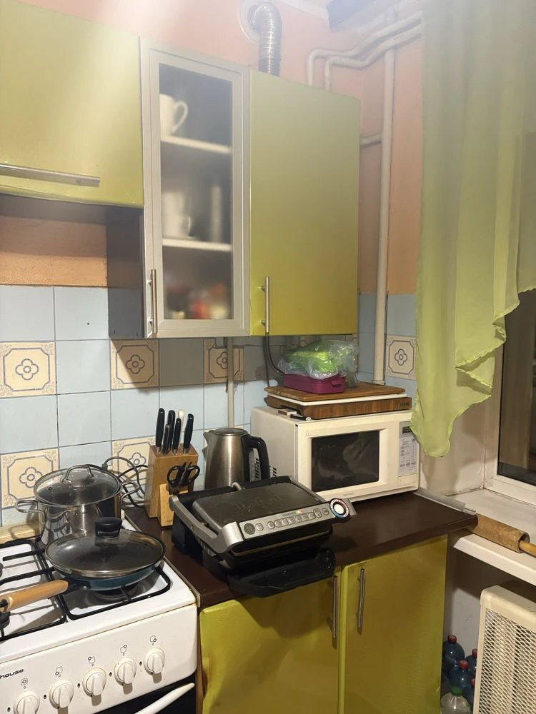Продаж двохкімнатної квартири м.Святошин