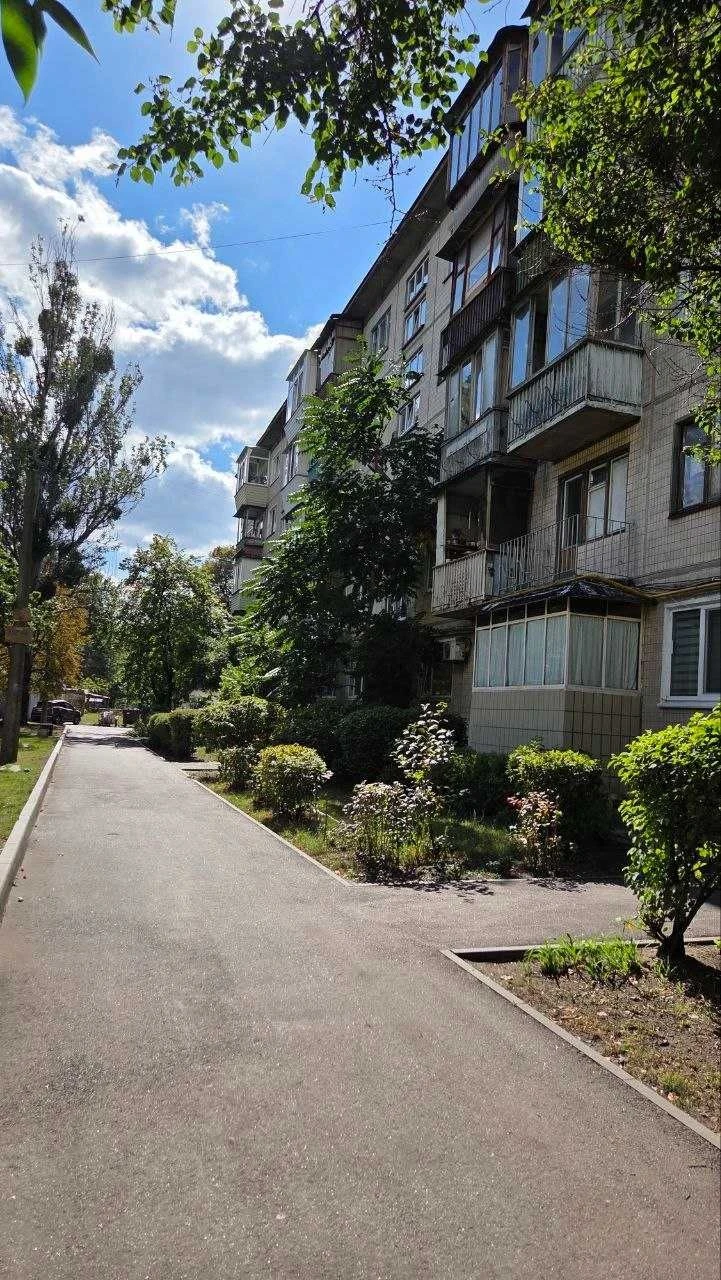 Продаж  двокімнатної квартири проспект Алішера Навої 67 Воск