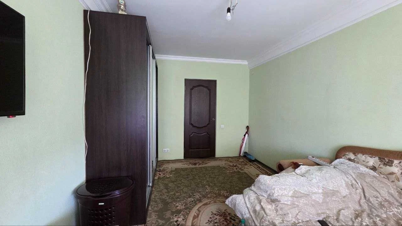 Продаж  двокімнатної квартири проспект Алішера Навої 67 Воск