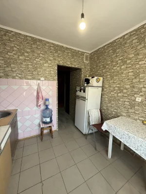 Чудова 2х кімнатна з газом, тепла, терміново ,чистий продаж,