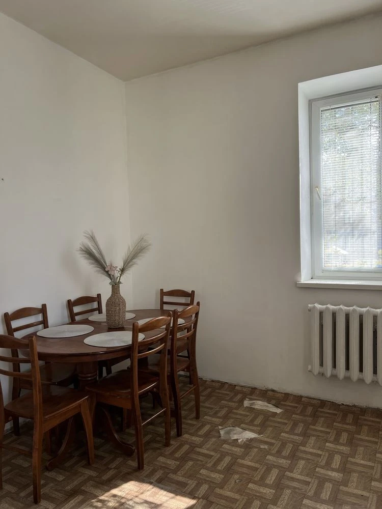Продаж 2-кімнатної квартири, р-н Биківня, Броварський проспе
